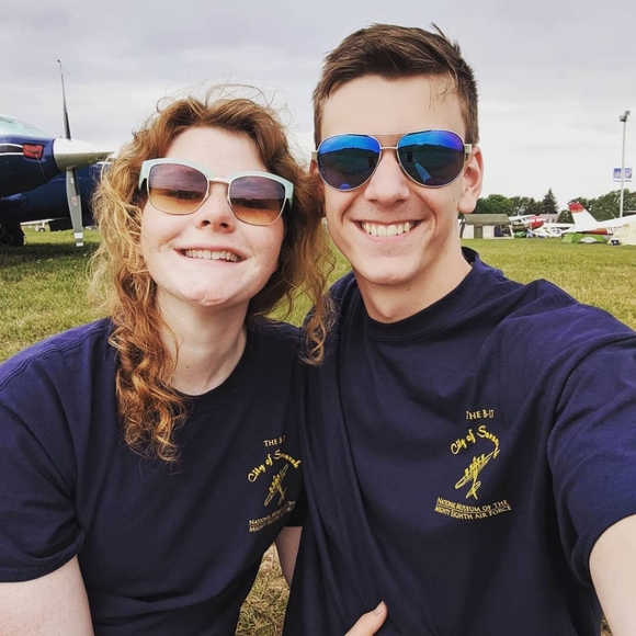 Meet your Posher, Julia - Picture 1 of 1